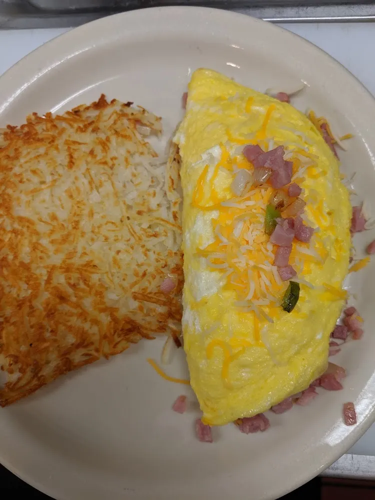 Western Omelette Hash Browns and Toast